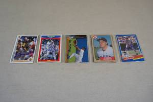 lot 209 image: In Person Auto Baseball Cards - Bonds, Carter, Mattingly, Clemens, Boggs