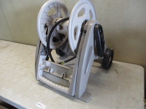 New Suncast Hose Reel