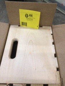 Medium crate four pieces pine customer return see terms on auction
