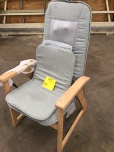 Massaging Chair missing power cord see pictures Customer return see terms on auction
