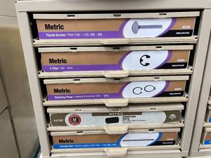 ASSORTED METRIC RINGSSCREWSRODS AND CABINET