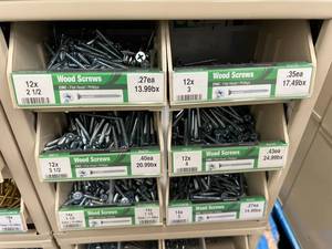 ASSORTED WOOD SCREWS AND CABINET