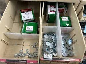 ASSORTED LOCK WASHERSWASHERS AND CABINET