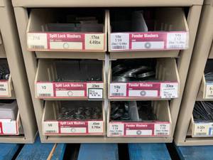 6 DRAWER CABINET WITH ASSORTED WASHERS AND CABINET