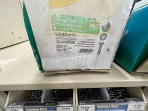 1 BOX CARRIAGE BOLTS