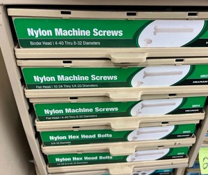 5 DRAWERCABINET WITH ASSORTED NYLON BOLTSSCREWS
