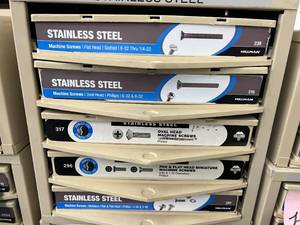 ASSORTED STAINLESS STEEL MACHINE SCREWS WITH CABINET