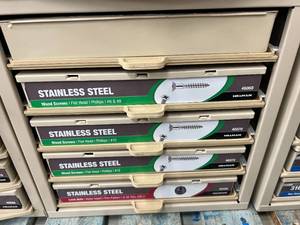 ASSORTED STAINLESS STEEL WOOD SCREWS WITH CABINET
