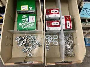 ASSORTED METRIC NUTS WITH CABINET