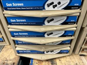 5 DRAWER CABINET WITH ASSORTED GUN SCREWS