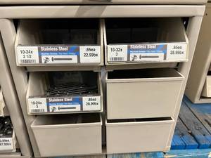 6 DRAWER CABINET WITH ASSORTED MACHINE SCREWS