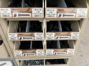 6 DRAWER CABINET WITH ASSORTED METRIC SCREWS