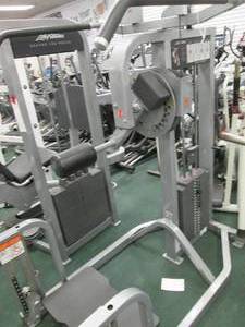 lot 12 image: Life Fitness hip and glute machine...