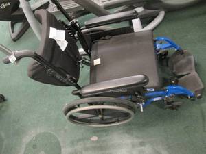 lot 64 image: Juvenile mobility wheelchair...