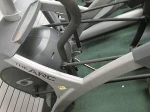 lot 27 image: Cybex 75OAT elliptical arc trainer...
