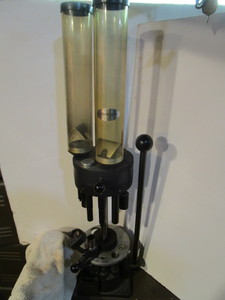 lot 53 image: MagnOmatic shell reloader, Model 10...