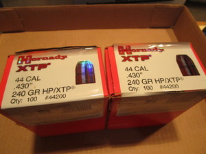 lot 112 image: Hornady bullets, 44cal XTP 430 240...
