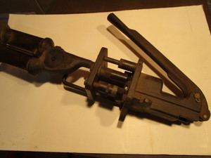 lot 161 image: Herters shell reloader, Model 7-64...