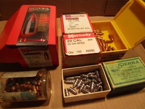 lot 189 image: Bullets 22cal - all partial ct...