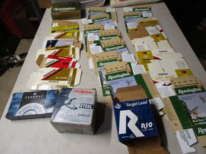 lot 246 image: Paper ammo boxes, 24...