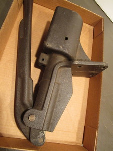 lot 252 image: Herters shell reloader, Model U-3 ...