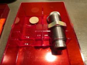 lot 260 image: Die components, Lee 223-17...
