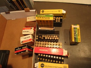 lot 283 image: Reloads 223, 45-70, 45, 30-06...