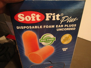 lot 284 image: New ear plugs...