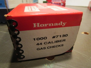 lot 368 image: Hornady gas checks, 44cal, qty 1000...