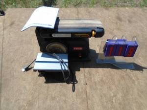 Ryobi 4 table top beltdisc sander. Well cared for. As shown.