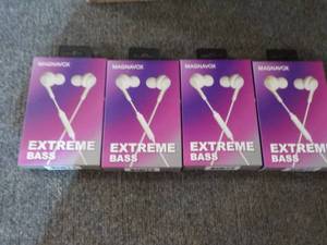 4 Magnavox Extreme Bass Earbuds wit...