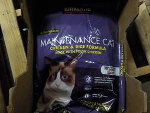 Kirkland Maintenance Cat Food ripp...