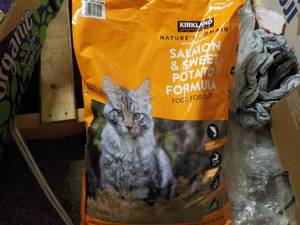 Kirkland Salmon and Sweet Potato Ca...