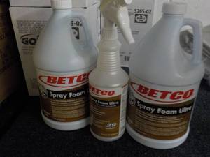 2 Gallon Jugs BETCO Spray Foam Ultr...