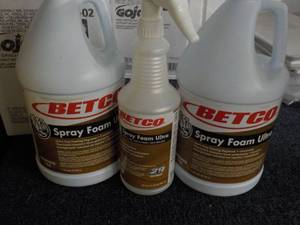 2 Gallon Jugs BETCO Spray Foam Ultr...