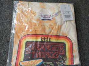 Stranger Things T Shirt size L...