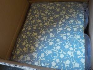 Case of 5 Teachers Rockers Cushio...