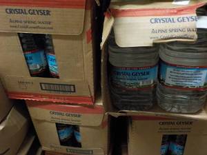 12 gallon Jugs Crystal Geyser Alpin...