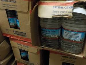 12 gallon Jugs Crystal Geyser Alpin...