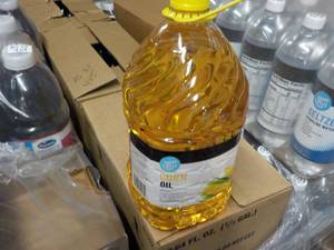 1 Gallon Happy Belly Corn Oil...