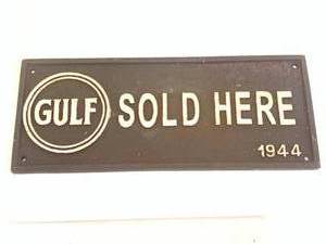 lot 38 image: Cast Iron Golf Sold Here, 1944 Plaque Sign