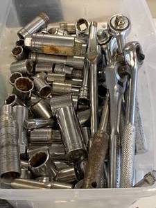 lot 68 image: Craftsman & Other Brands 38 Drive