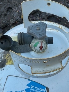 20 LB Propane Tank with Gauge