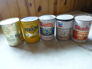 5 Vintage Oil Cans