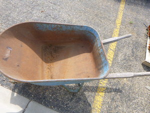 Jackson Concrete Wheel Barrow