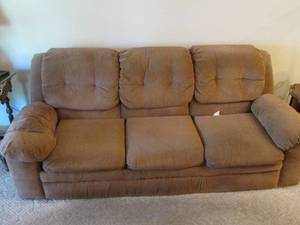 lot 124 image: Sleeper sofa 863836 perfect ...