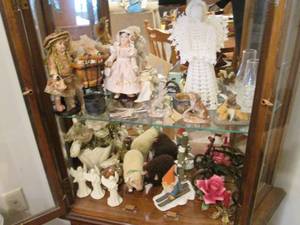 lot 134 image: 2 shelves of knick knacks including...