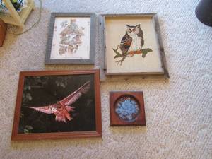 lot 139 image: Framed owl print 18.522.5, fram...