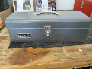 lot 155 image: Homak metal tool box plus contents ...