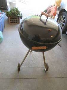 lot 182 image: Happy Cooker charcoal grill...